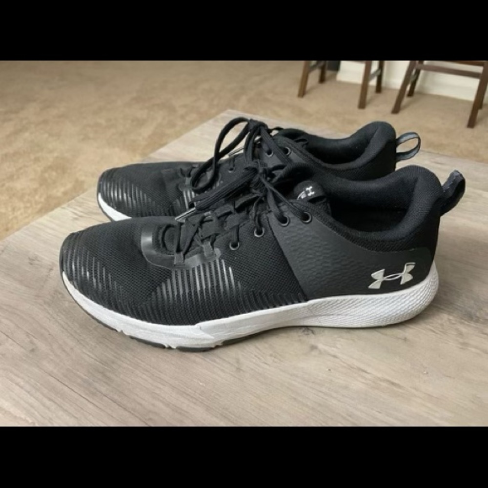Under Armour Cross-Trainers Men’s Size 10